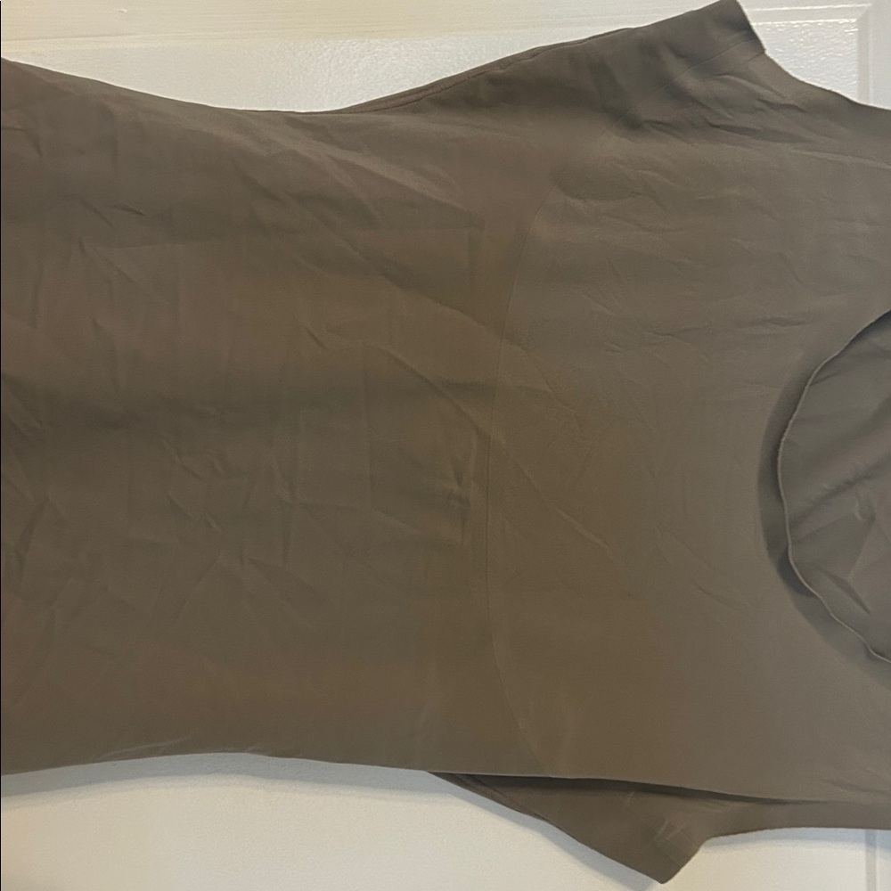 Spanxshape Invisible Small Brown/Tan Smoothing Ta… - image 3